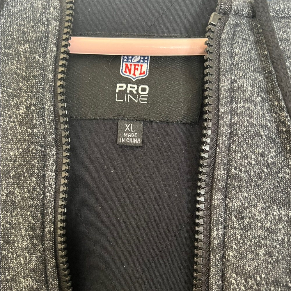 Chargers Jacket - Picture 2 of 3